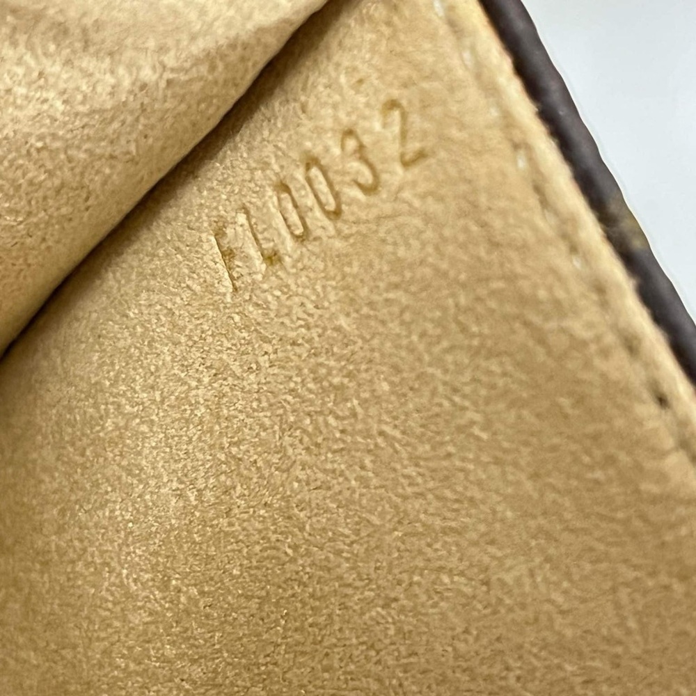 Louis Vuitton Florentine Belt Bag - Picture 5 of 12